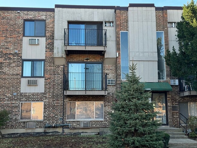 1BR/1BA condo for rent in Palatine's sough... - 1BR/1BA condo for rent in Palatine's sough...