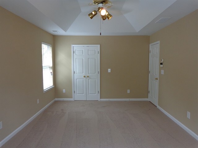 Photo - 433 Holland Springs Dr