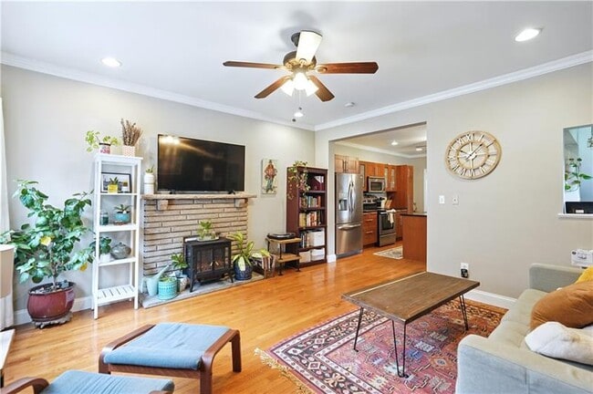 Photo - 2511 Mission St