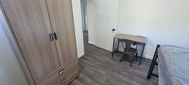 Photo - NEW Building, with NEW appliances, NEW flo... Unidad C