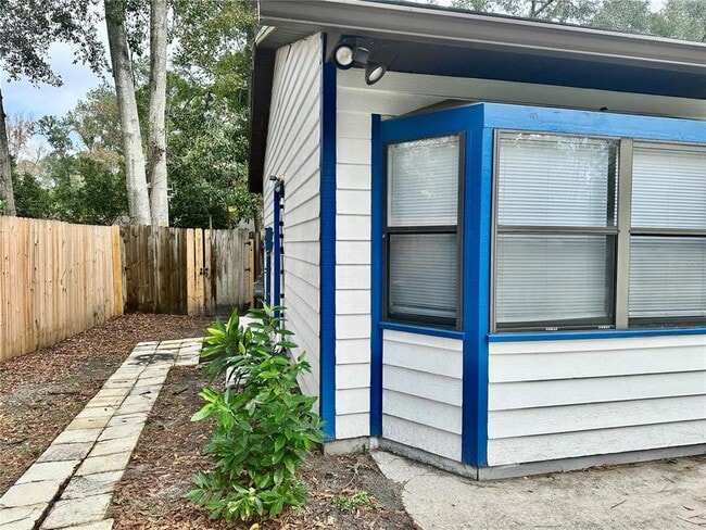 Building Photo - 4321 NW 20th Dr Rental