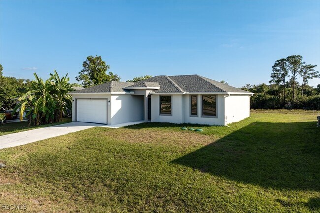 Photo - 1134 Cummings St E