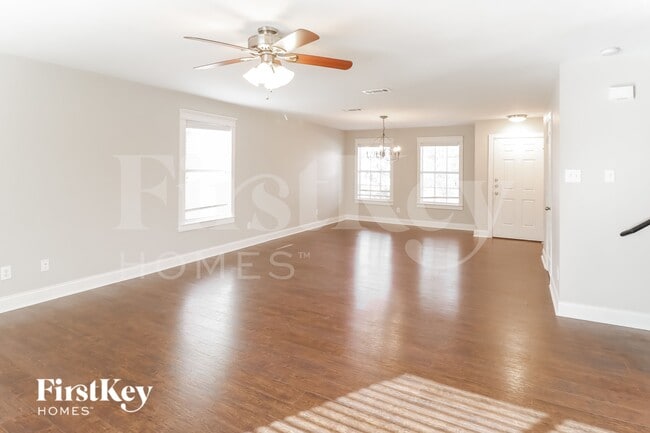 Photo - 3956 Polar Brook Dr