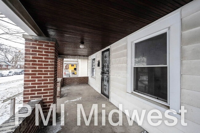 Photo - 2905 E 17th St