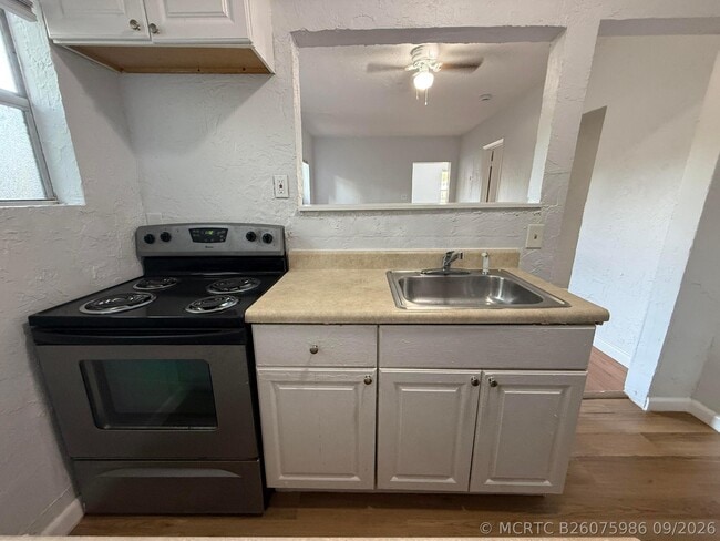 Photo - 532 NW 13th Ave Unit 1