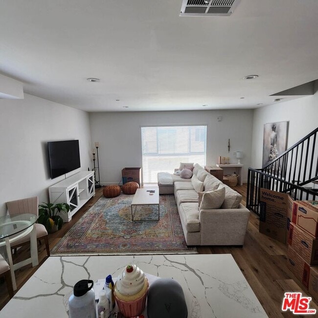 Photo - 13826 Bessemer St Unit 13828