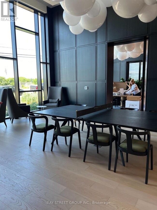 Photo - 3220 William Coltson Ave Unité 711