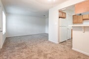 2BR,1BA,-825SF, The River Oak