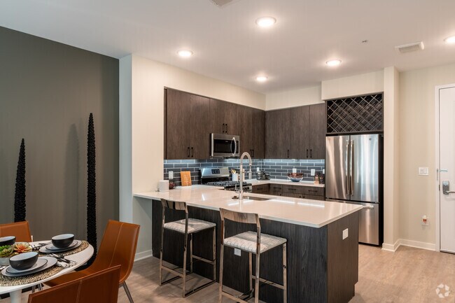 1BD, 1BA - 841SF - 100 House