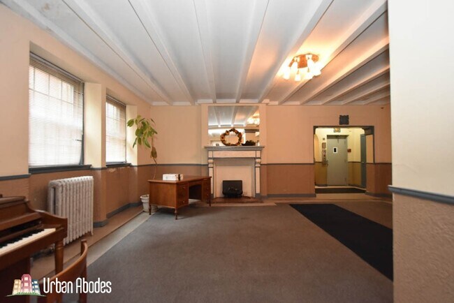 Photo - 3836 N Fremont St Unidad A07C