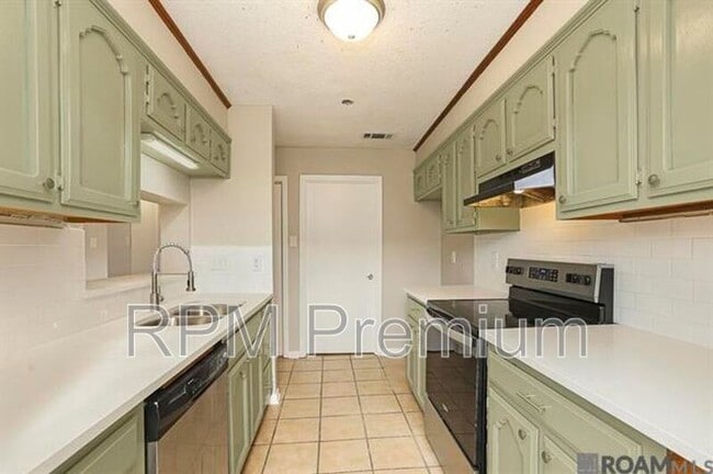 Photo - 4625 Parkoaks Dr Unit Apt #33