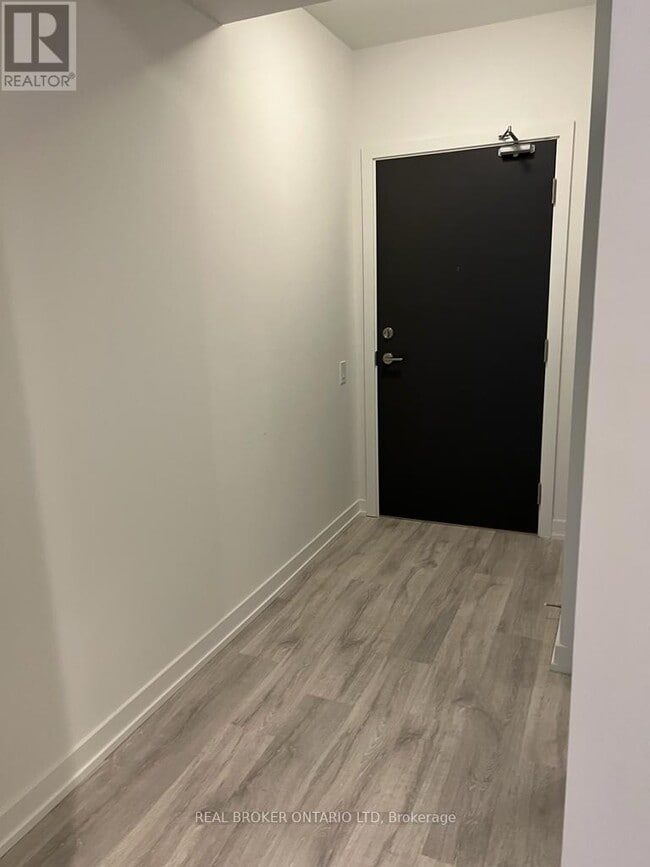 Photo - 7 Golden Lion Heights Unité N426