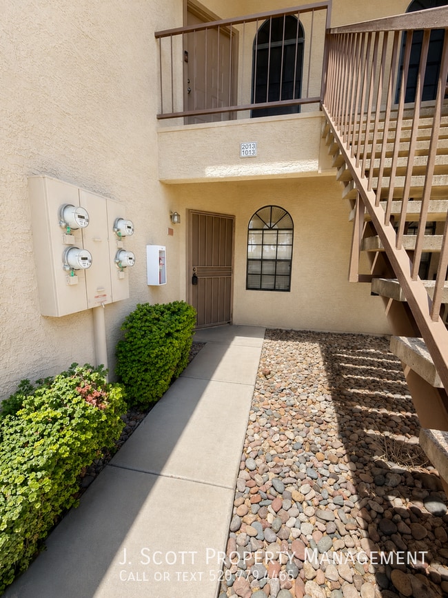 930 N Mesa Dr Unit 1013
