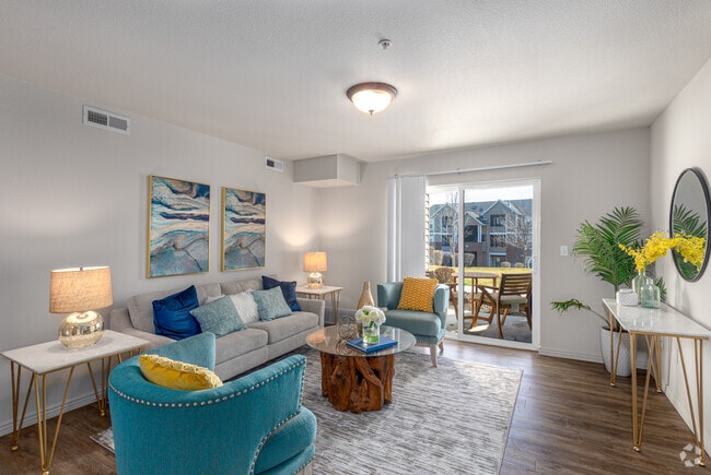 2BR, 1BA - 1,164SF
