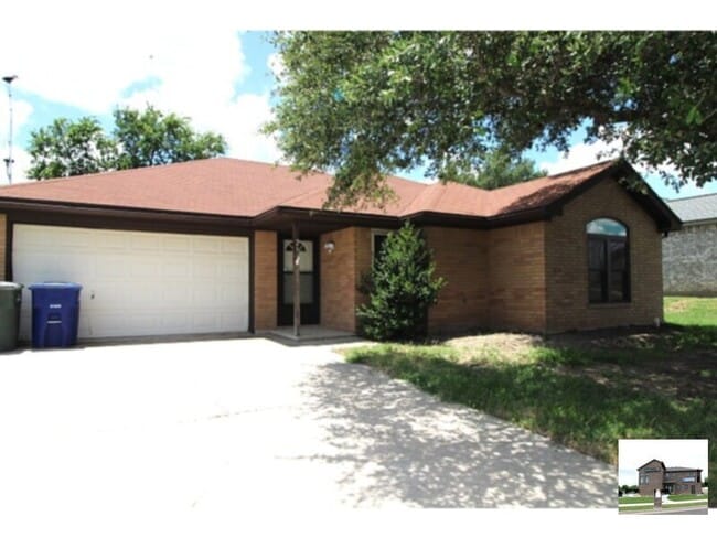 Photo - 213 Bronc Dr