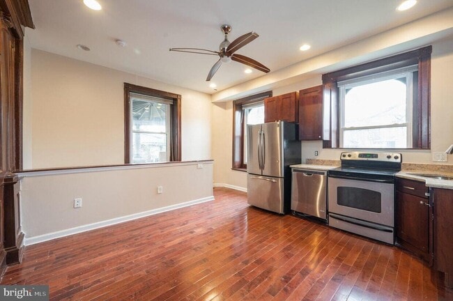 Photo - 833 N 63rd St Unit 833 n 63rd 1Front