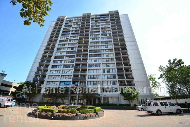 Building Photo - 410 W 7th St Unit 430 - 1