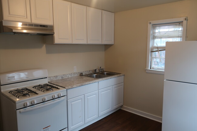 Newly renovated kitchen! - 1180 S Main St Unit Apt 2