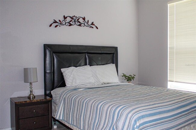 Photo - 108 Grosvenor Loop
