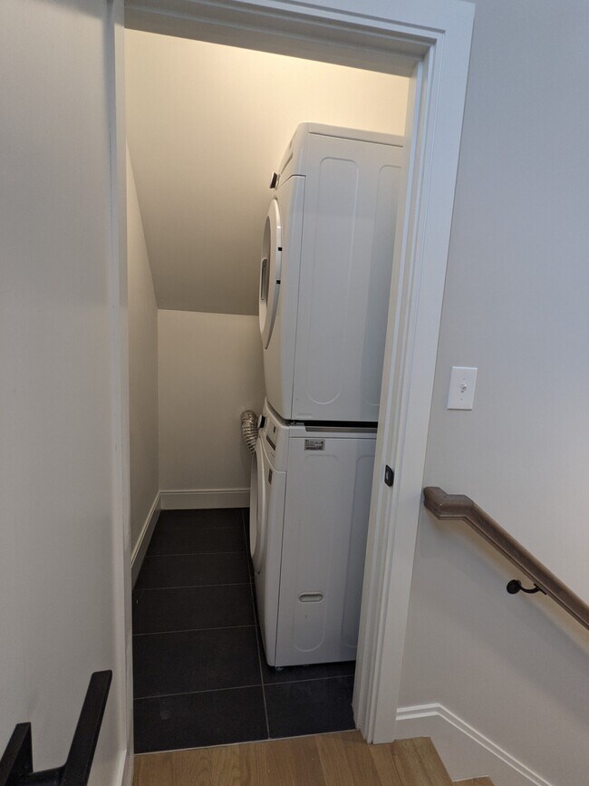 Photo - 46 Ridgemont St