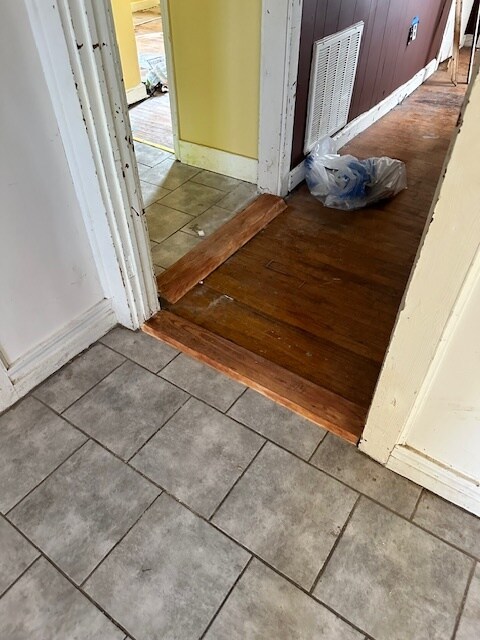 Photo - 1510 Collegeview Dr