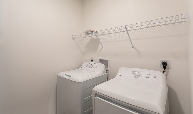 Winding Creek Apartments