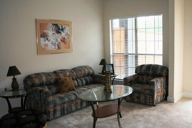 Photo - 14603 Fonmeadow Dr Unit b1