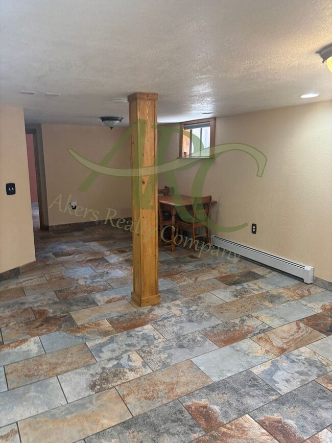 Photo - 123 Van Buren St