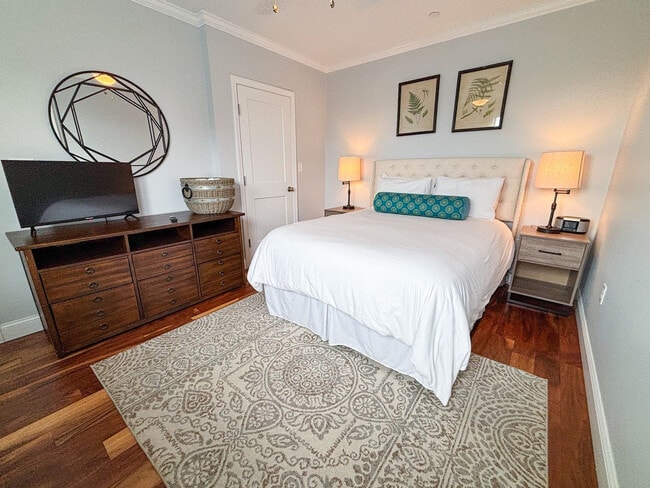 Photo - 1008 Tremont St Unit SI FL1-ID1237934P