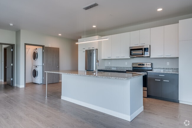 3BR, 2BA - 1,460SF - Kitchen