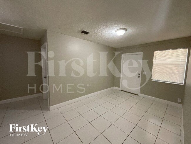 Photo - 1389 SW 24th Ave