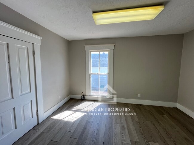 Photo - 925 Broad St Unit .5