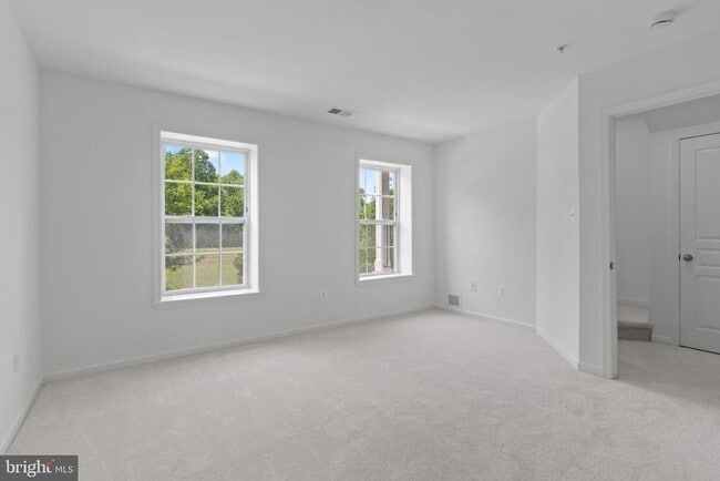 Building Photo - 8852 Purple Iris Ln