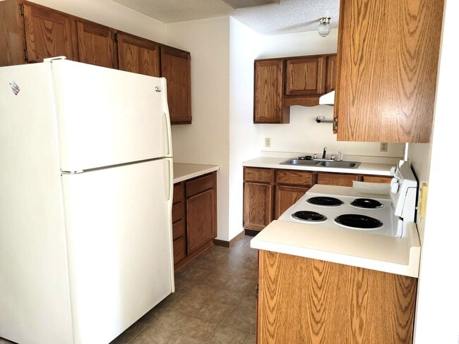 Photo - 4704 Speros Ln Unit 2
