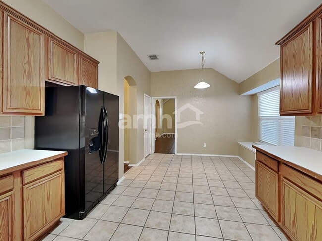 Photo - 9613 Glenshee Dr