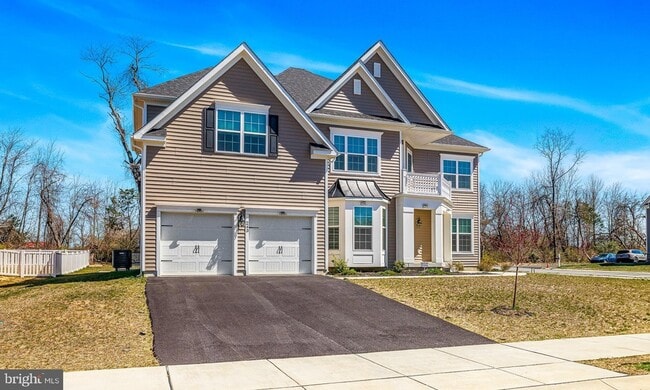 Photo - 243 Wavyleaf Dr