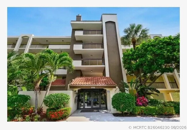 Building Photo - 955 Egret Cir Unit 211
