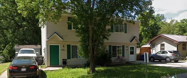 Building Photo - 1549 Pleasant View Dr