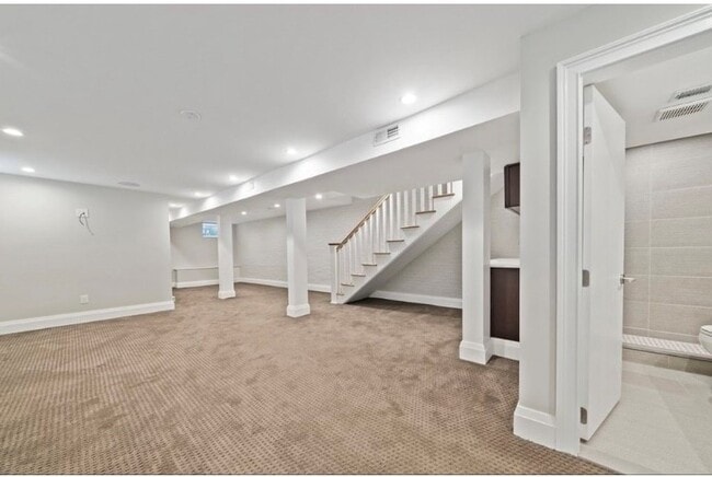 Photo - 101 Rosseter St Unit 101