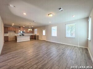 Photo - 724 Ft Leonard