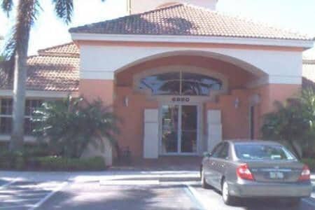 Photo - 6936 SW 39th St Unidad D208