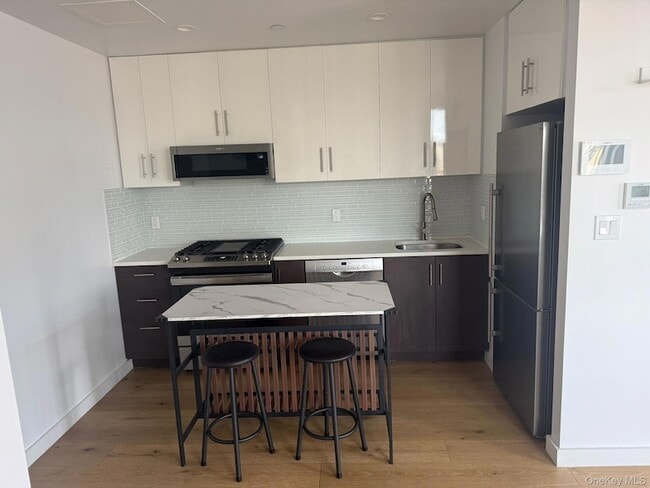 Photo - 97-29 64th Rd