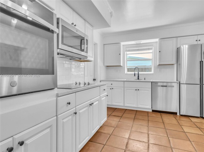 Photo - 10015 SW 85th Ter