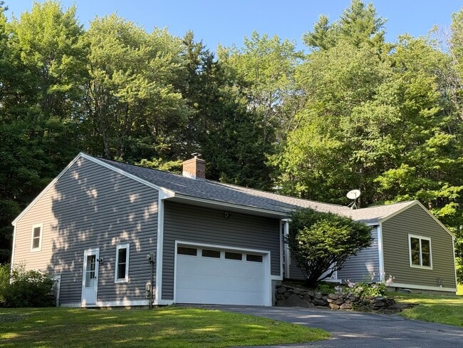 Building Photo - 161 Sand Pond Rd