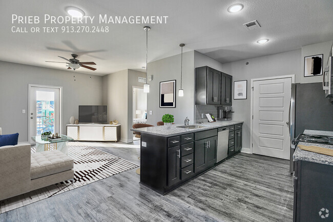 Building Photo - Parkview Apartments - Venice Floor Plan