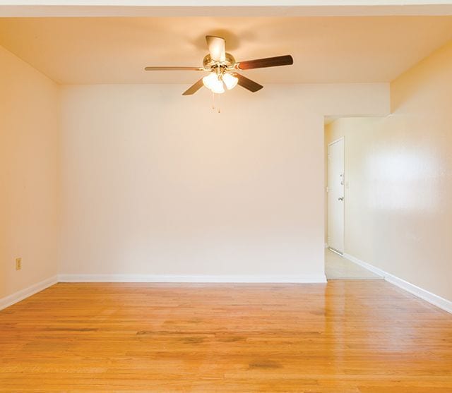 Country Club Apartments