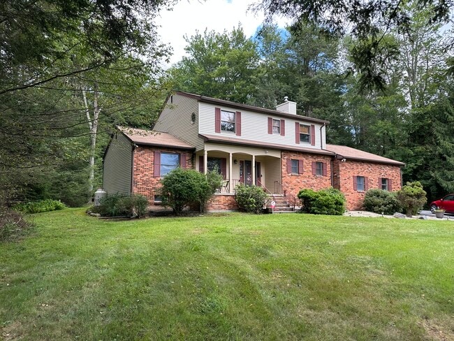 Building Photo - 113 Sir Bradford Rd Rental