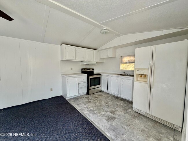 Photo - 5355 New Kings Rd