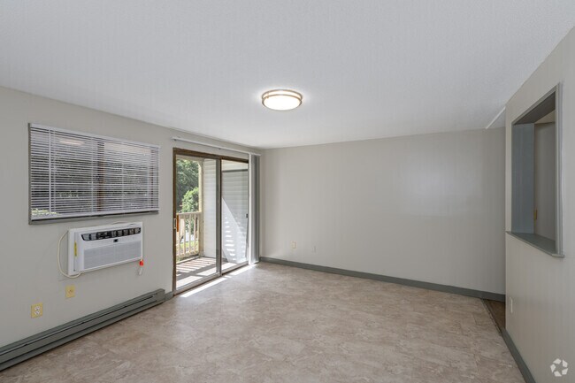 Studio - 350SF - Living Room - ReNew Washington Park