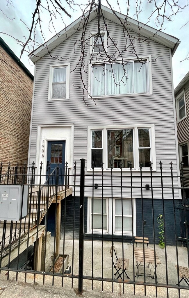 Photo - 1908 S May St Unit 2